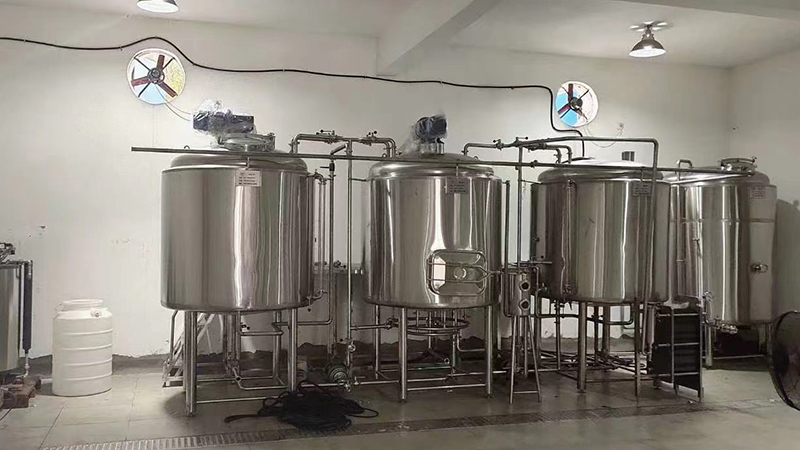 前进沧州075精酿啤酒厂